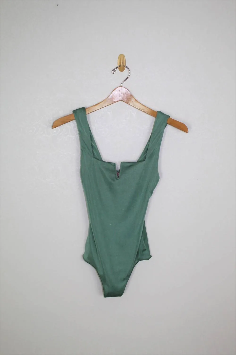 Arlo Bodysuit In Salbei
