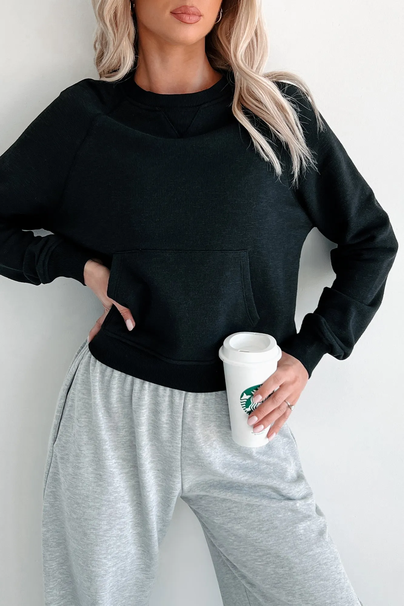 At Home Vibes Raglan-Ärmel Sweatshirt mit Tasche (Schwarz)