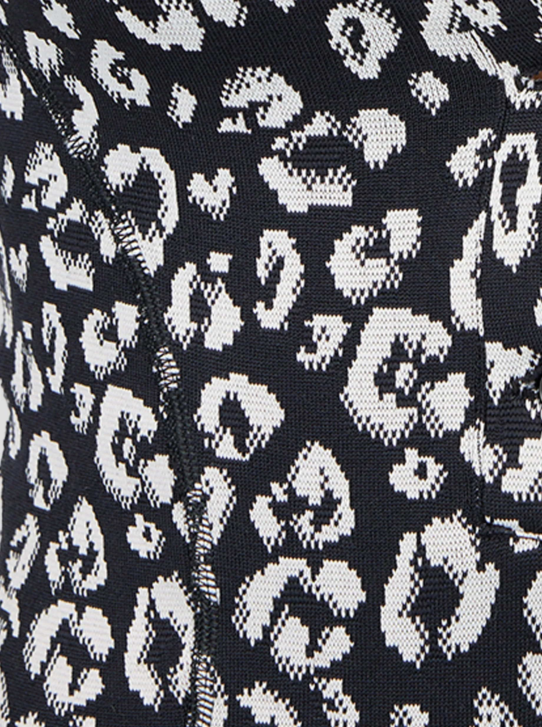 Body Lou in schwarz-weißem Leoparden-Jersey