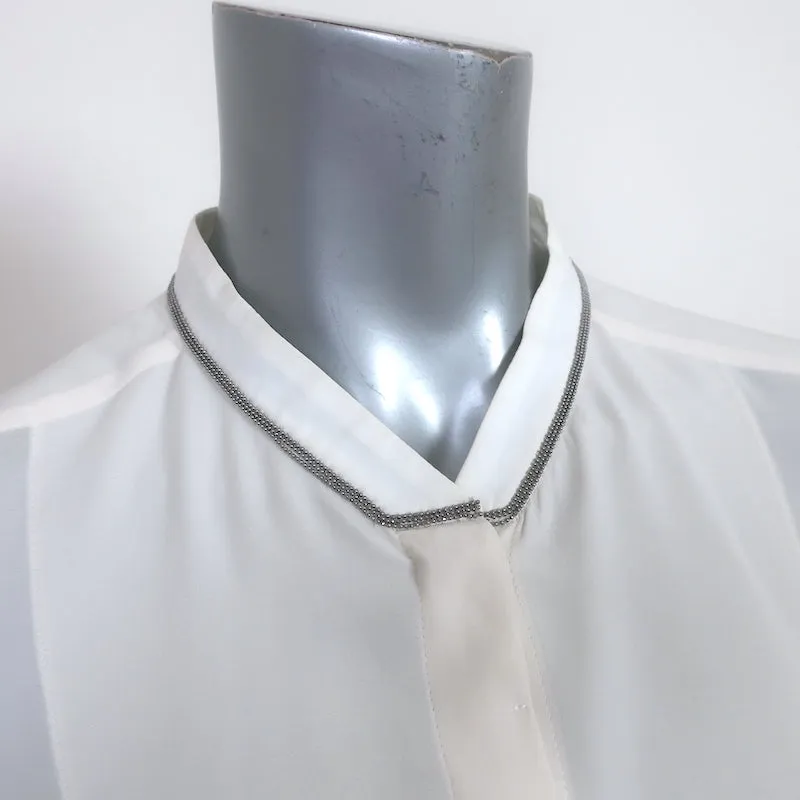 Brunello Cucinelli Monili-Trim Bluse mit Knopfleiste Cremefarben Dehnbare Seide Größe L