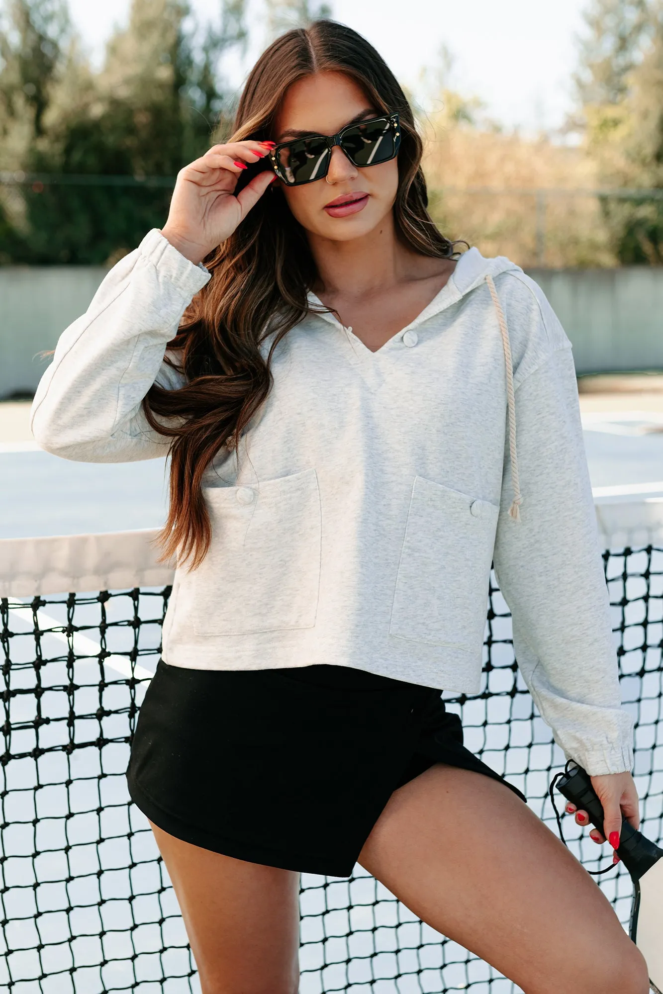 Cape Cod Niedliches Kapuzenpullover-Top mit Knopfverschlusstasche (Heather Grau)