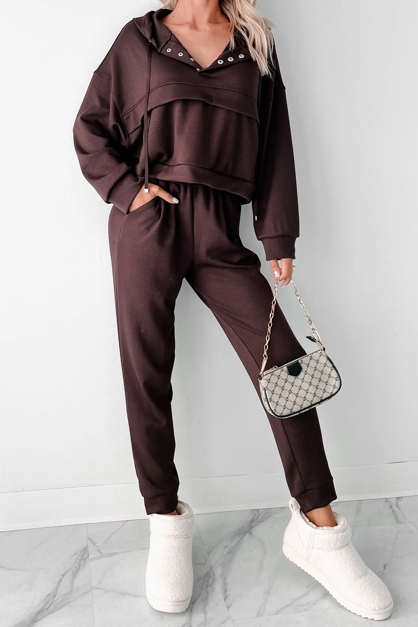 Cool As A Cucumber Kapuzenpullover & Jogginghosen-Set (Schokolade)