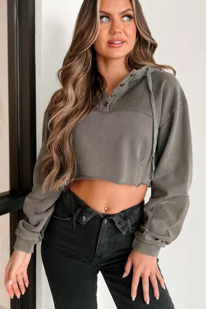 Gemütliche Cropped Kapuzenpullover (Aschgrau)