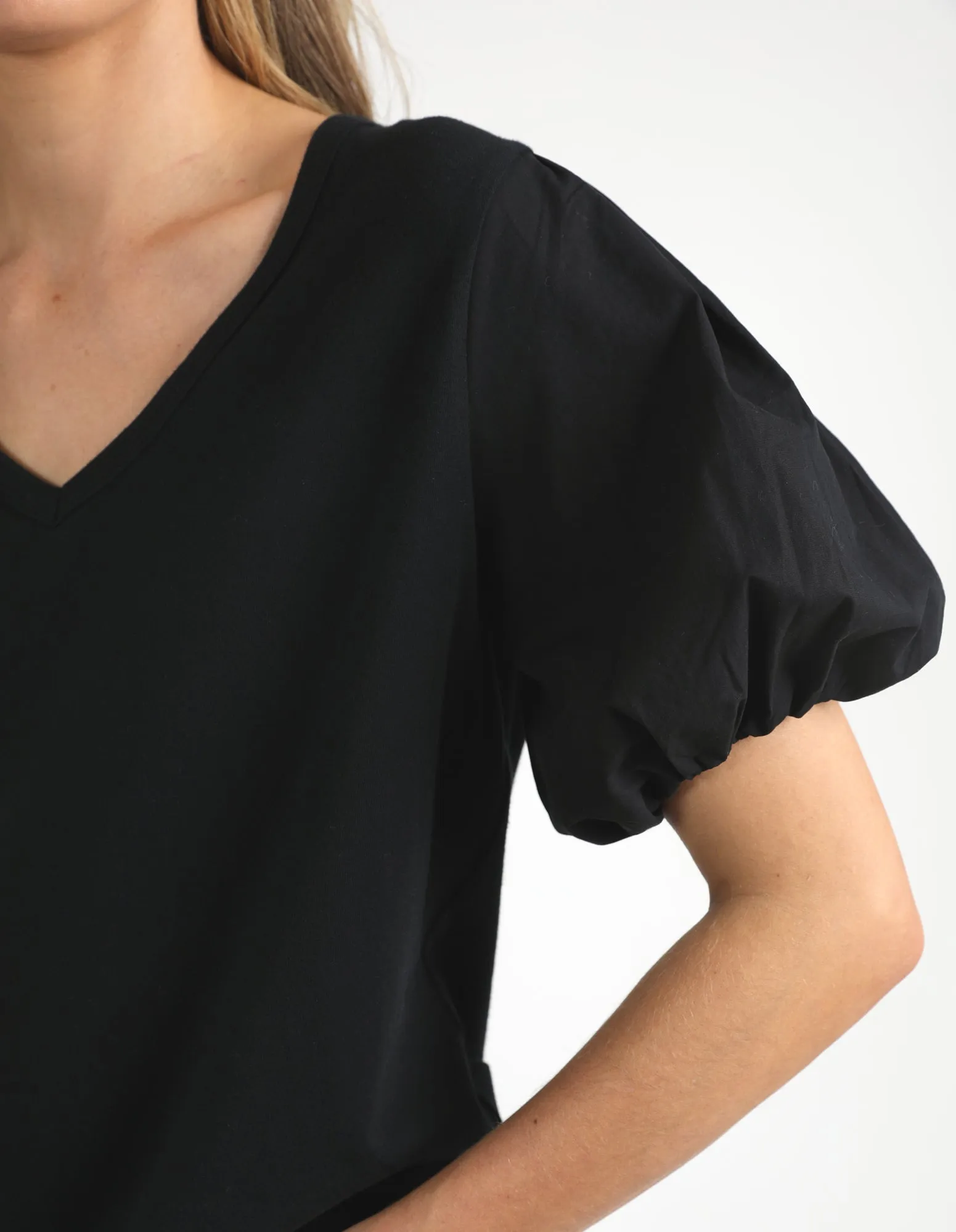 Elm Joy S/S T-Shirt Schwarz