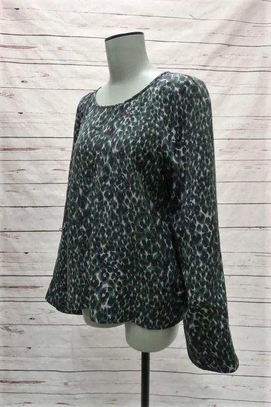 Equipment Bluse Abeline Leopardenprint Seide Größe Extra Small Glockenärmel Top