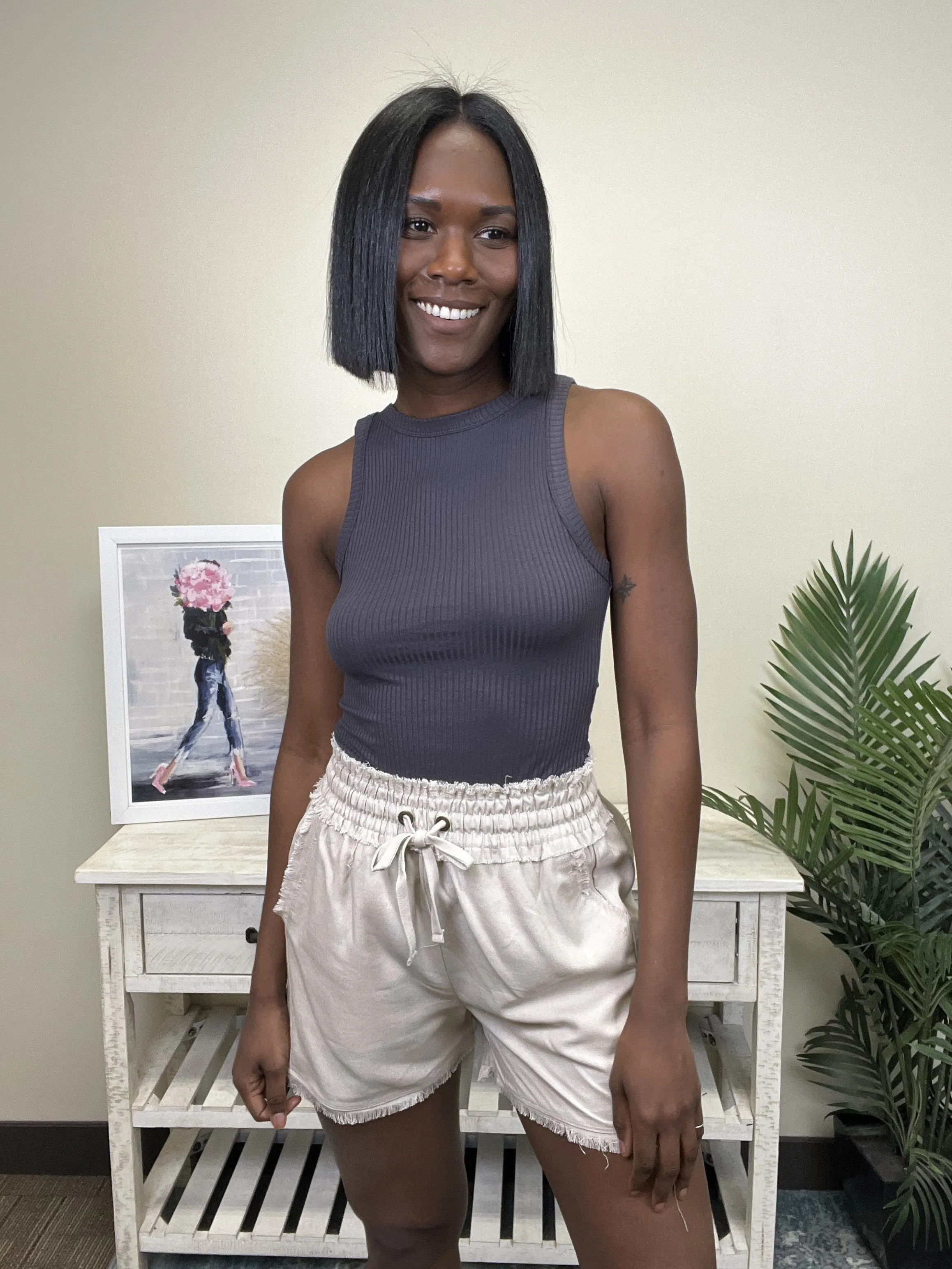 Fierce Lady Damen Freizeit Shorts mit Ausreißern
