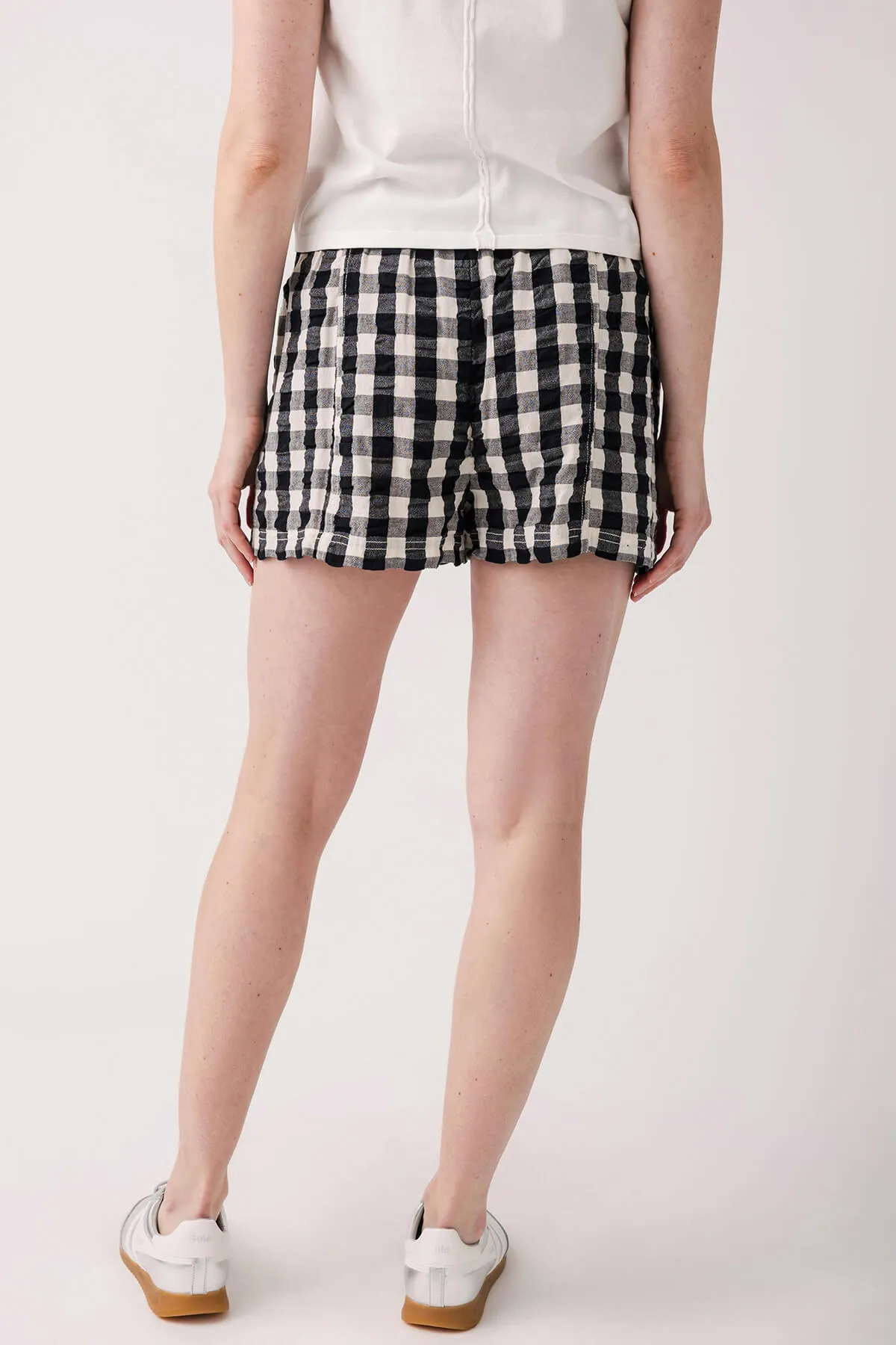 Free People Bequeme Seersucker-Ziehshorts