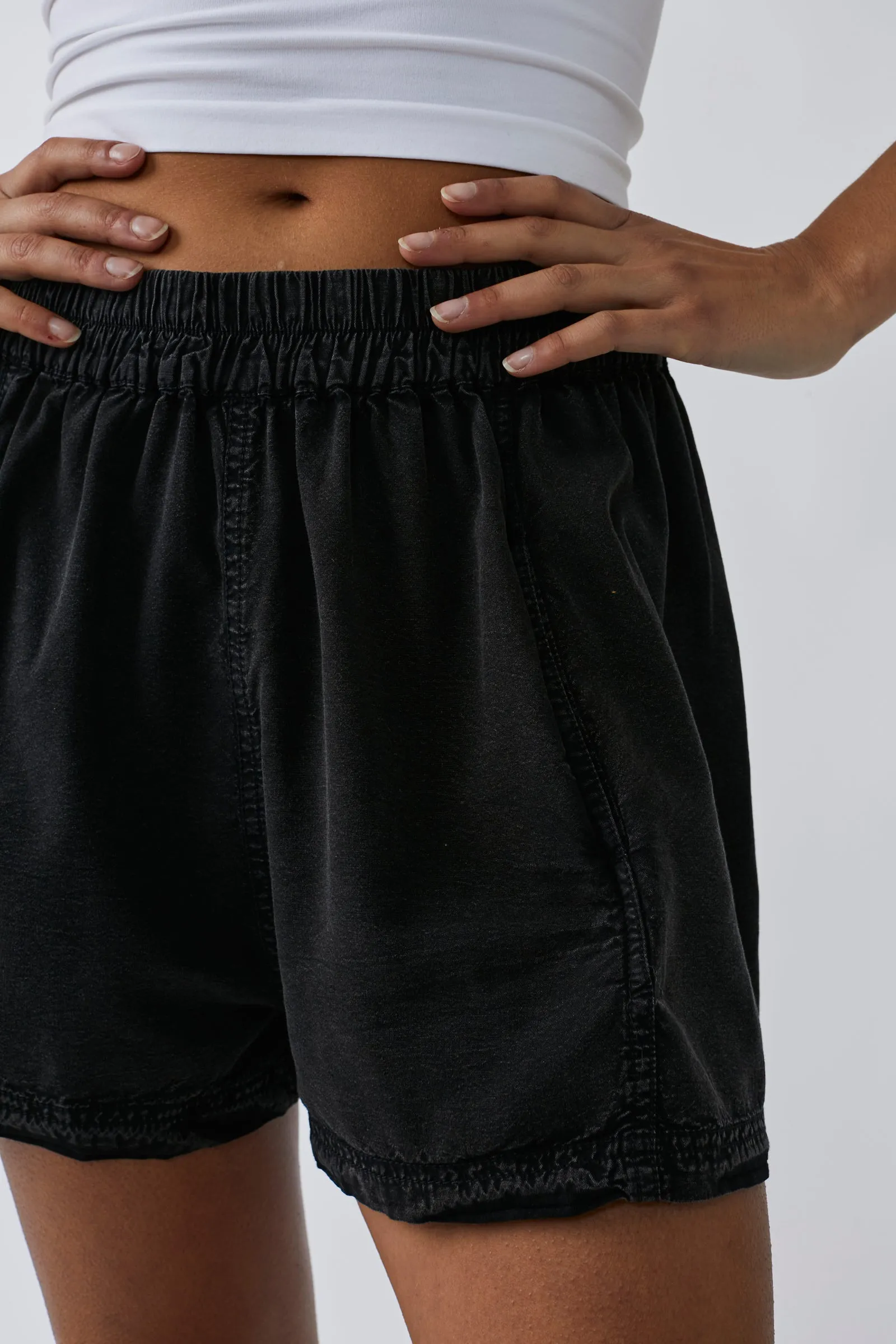 Kostenlose Poplin-Pull-On-Shorts erhalten
