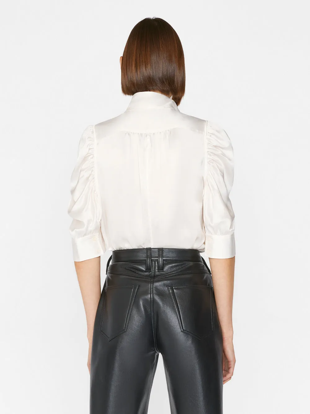 Gillian Top -- Glänzendes Off-White