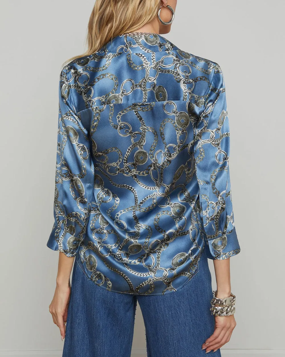 Good Luck Chain Print Dani Bluse