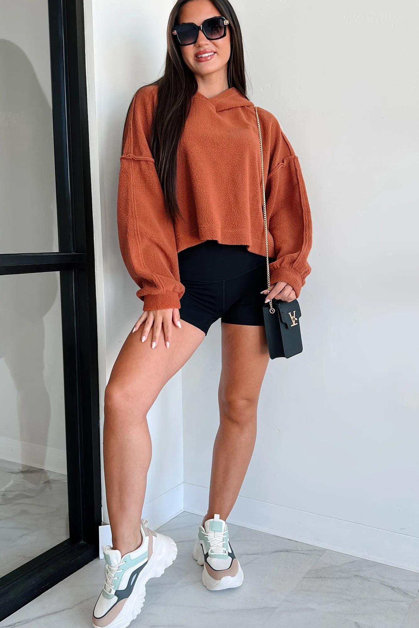 Left On Read Sherpa Fleece Crop Hoodie (Gebackener Lehm)
