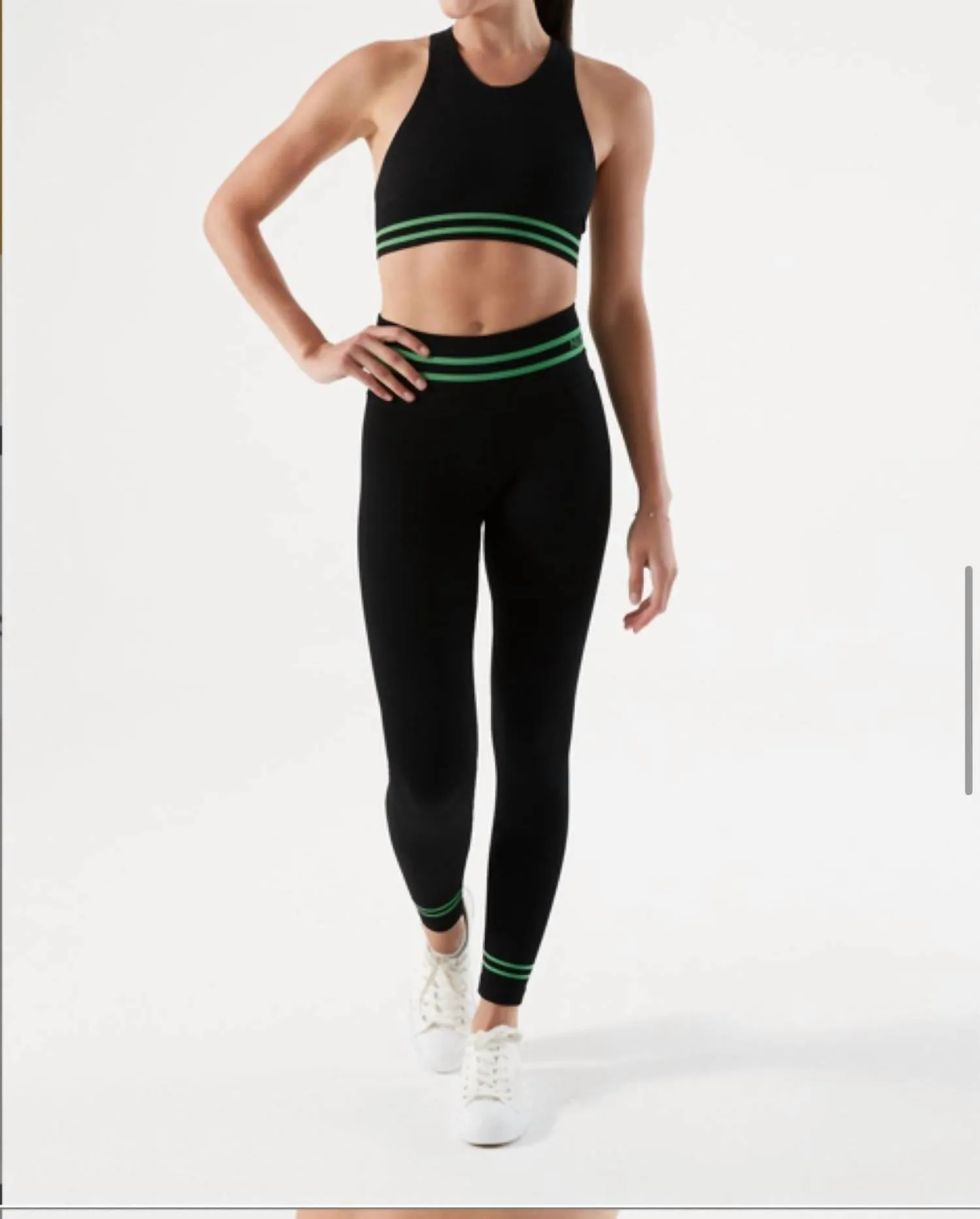 Mel C BH in Schwarz