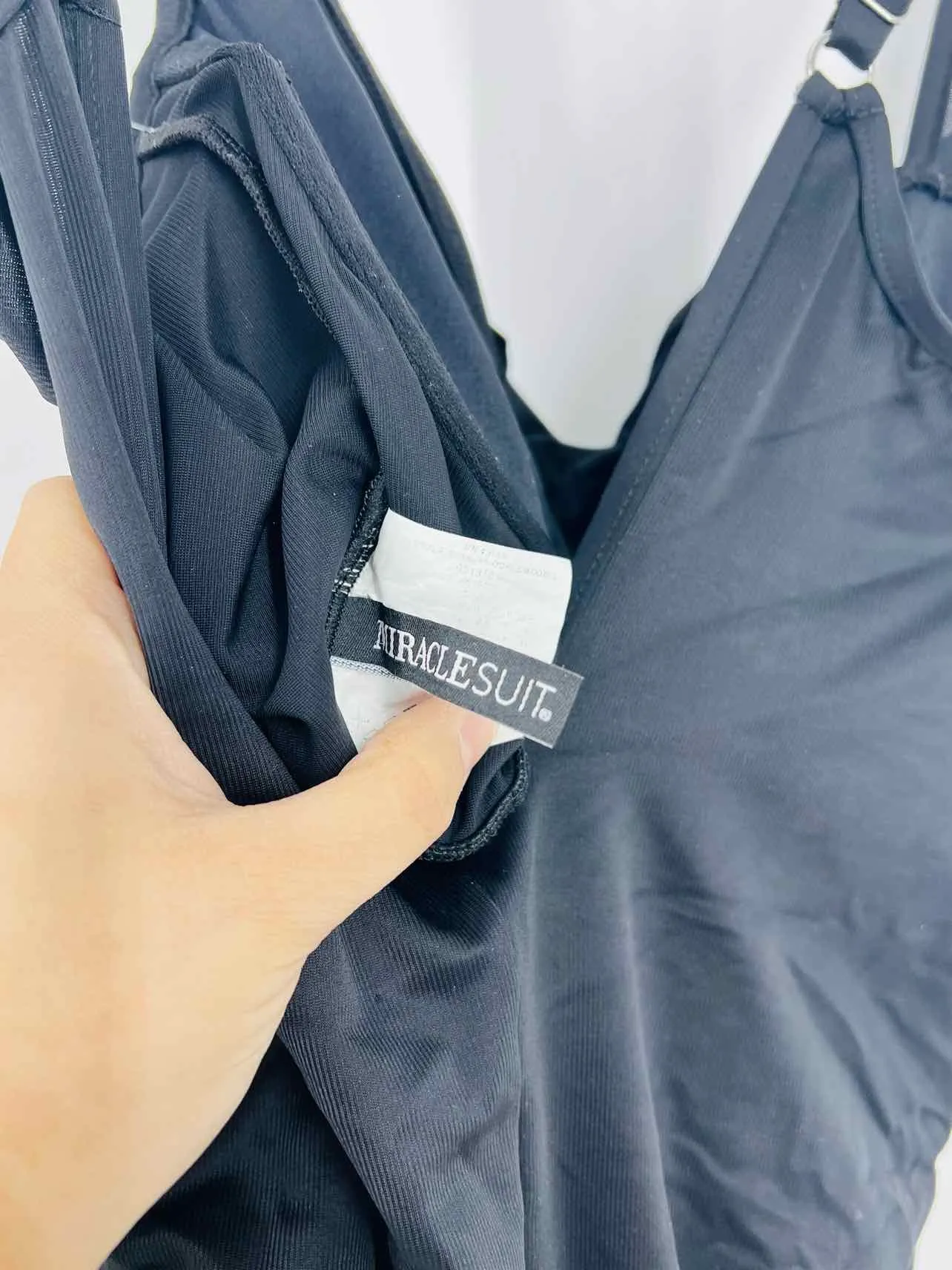 Miraclesuit Größe 10 Schwarz Einfarbig Geraffter Badeanzug