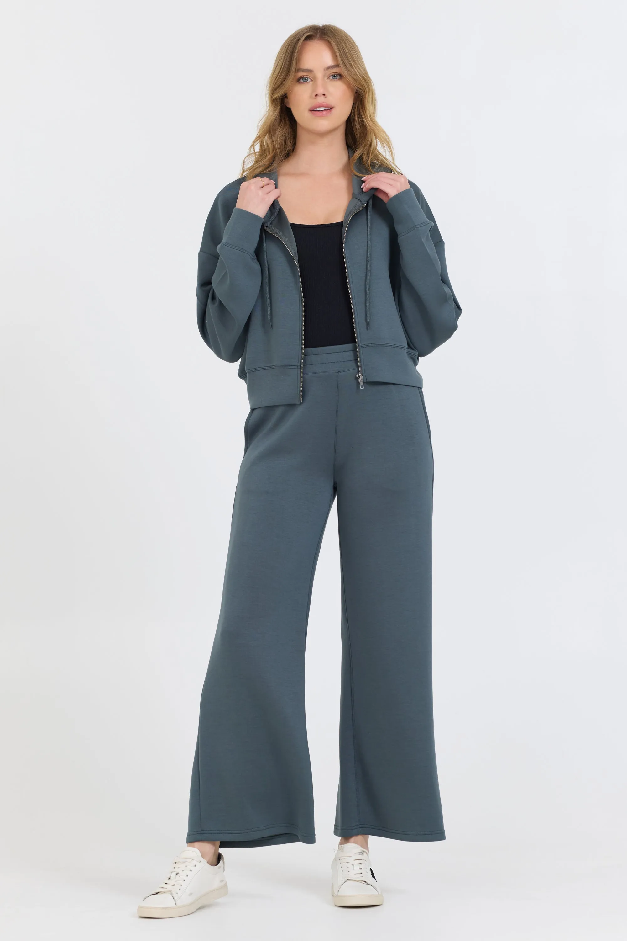 Berg Grau Wolken Fleece Kapuzenpullover
