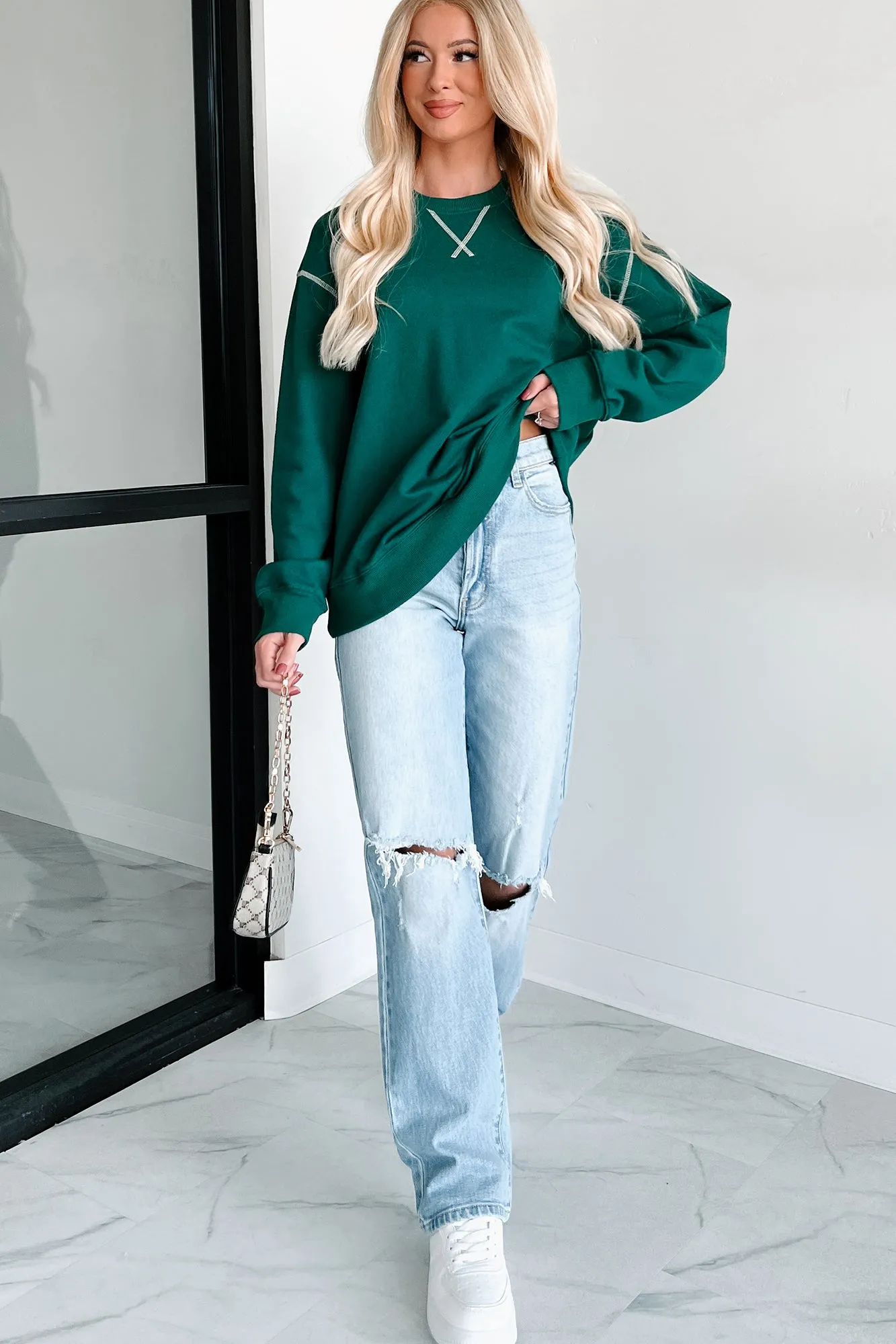 Pressing Pause Übergroßes Crewneck Sweatshirt (Jägergrün)