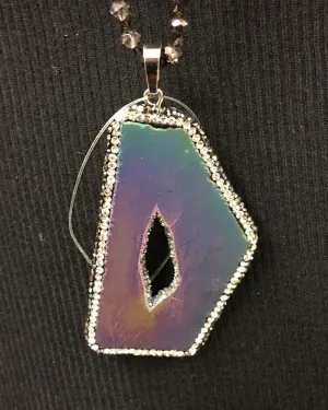 Regenbogen Titanium Druzy Halskette mit rauchigen Kristallen und Perlen