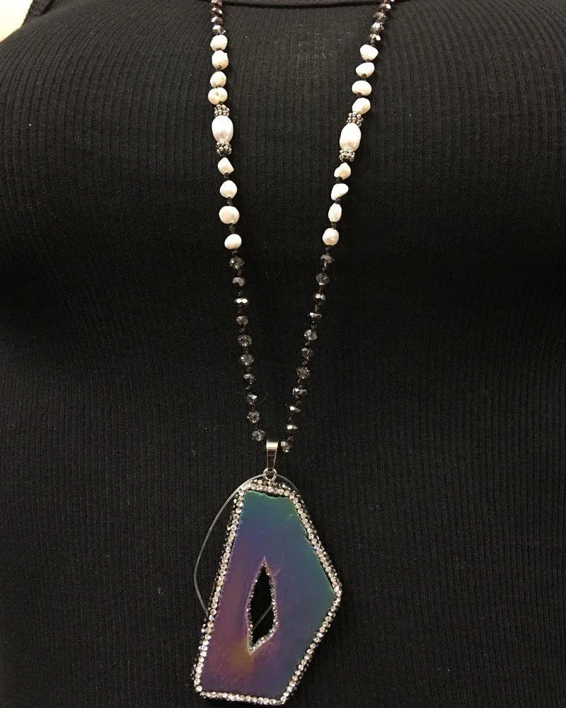 Regenbogen Titanium Druzy Halskette mit rauchigen Kristallen und Perlen