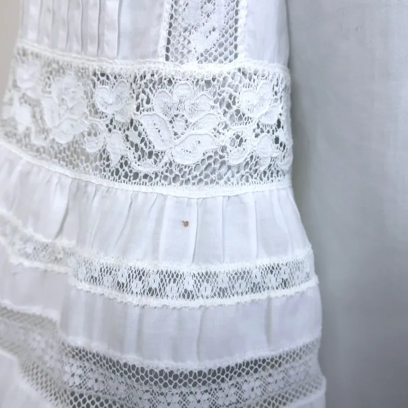 Roberto Cavalli Spitzenbesetztes Glockenärmel-Shirt Weiß Baumwolle Größe 40
