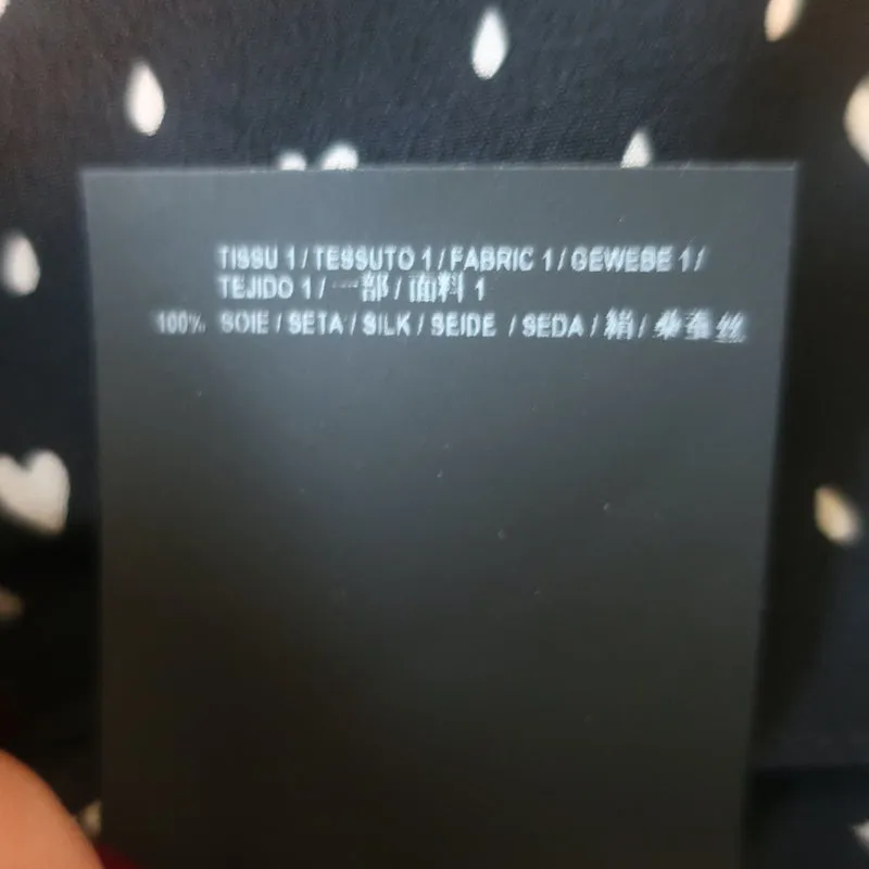 Saint Laurent Herzprint Bluse mit Krawattenverschluss Schwarz Seide Größe 38 Langarm Top