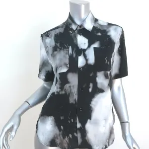 Saint Laurent Kurzarmhemd Schwarz/Grau Tie-Dye Seide Größe 38 Kragenoberteil