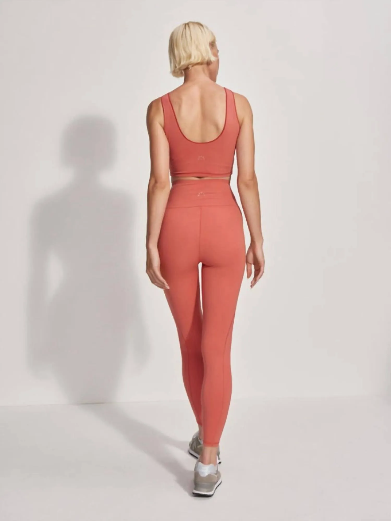 Shape High-Waist Leggings in Mineralrot