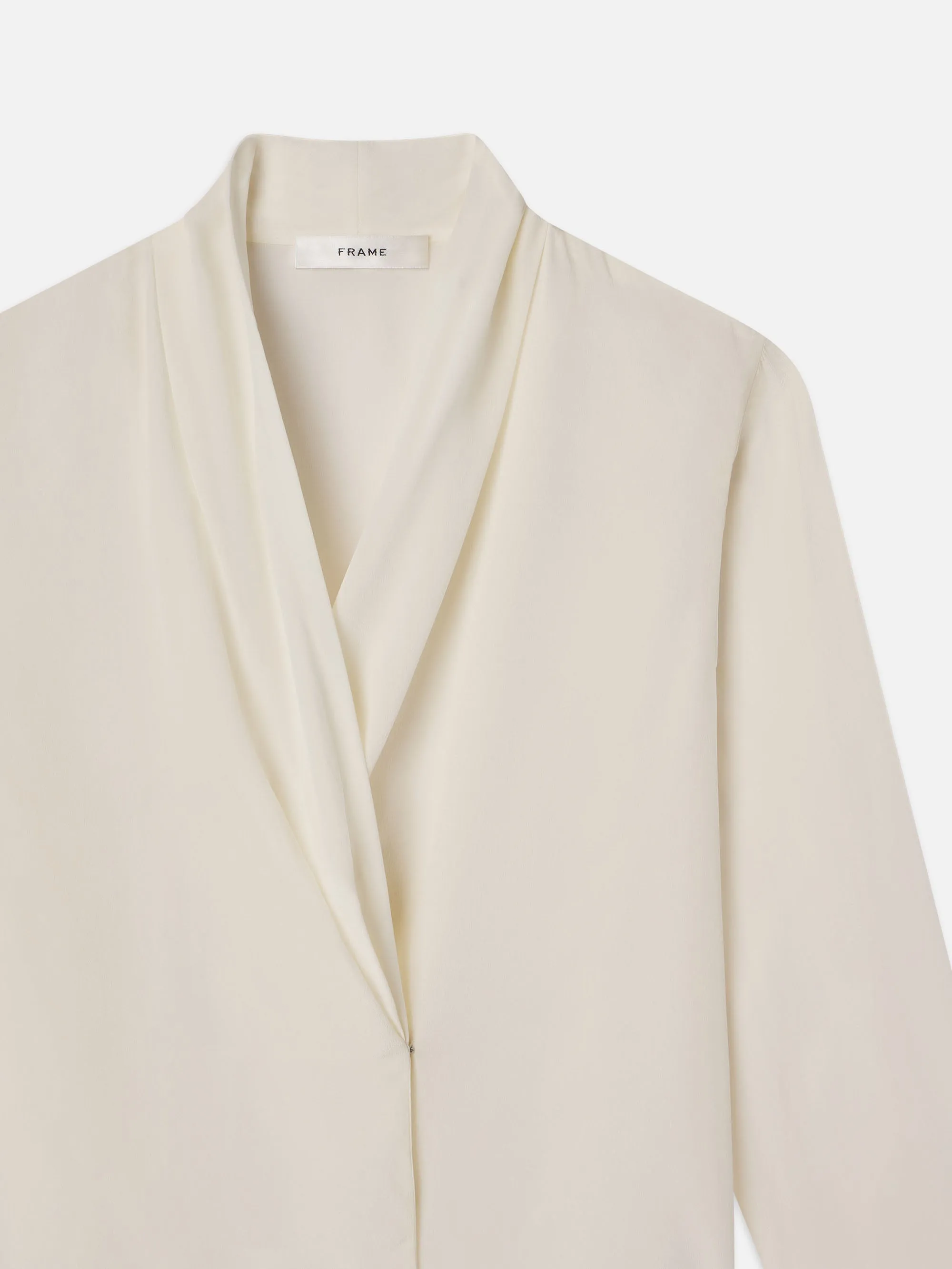 Shawl-Collar-Bluse -- Creme