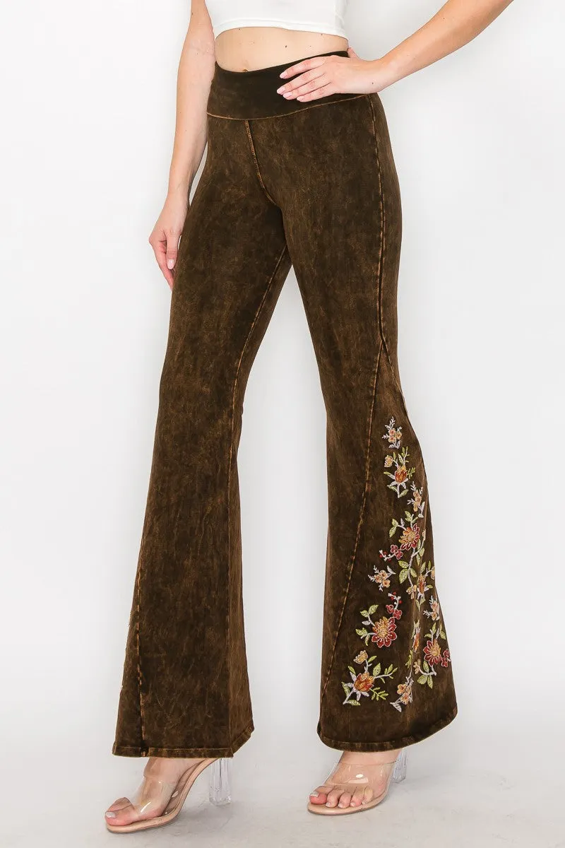 T-Party Mineralgewaschener Rostblumen-Stickerei Yoga-Hose CJ75316