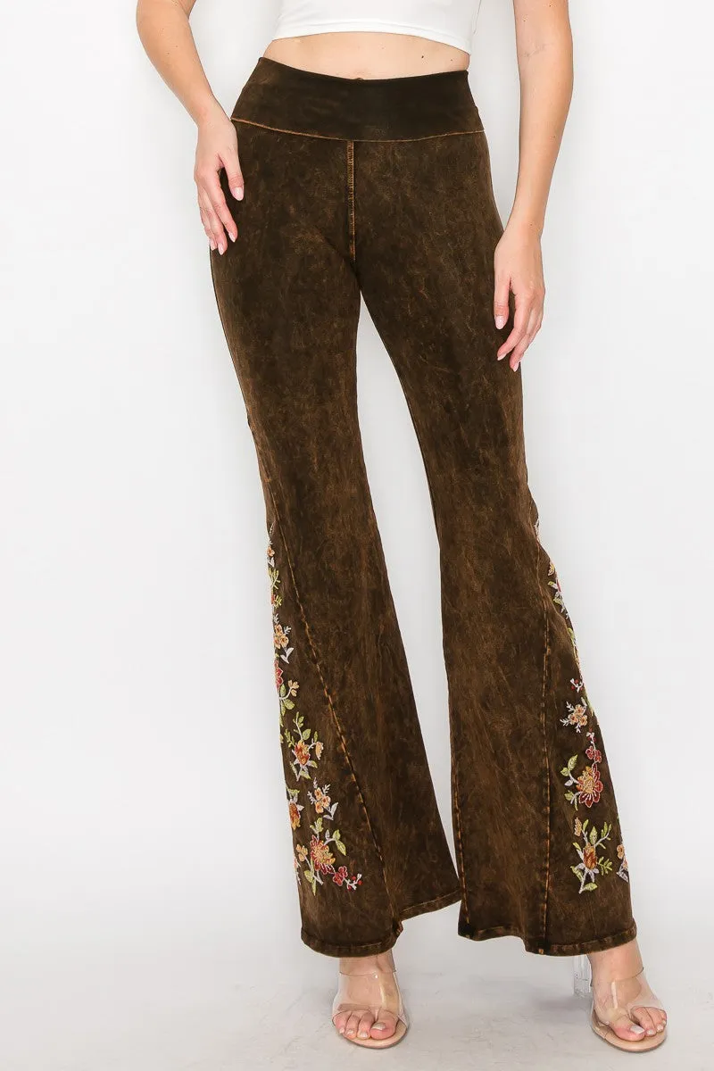 T-Party Mineralgewaschener Rostblumen-Stickerei Yoga-Hose CJ75316