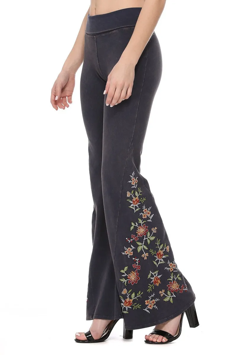 T-Party Mineralgewaschener Rostblumen-Stickerei Yoga-Hose CJ75316