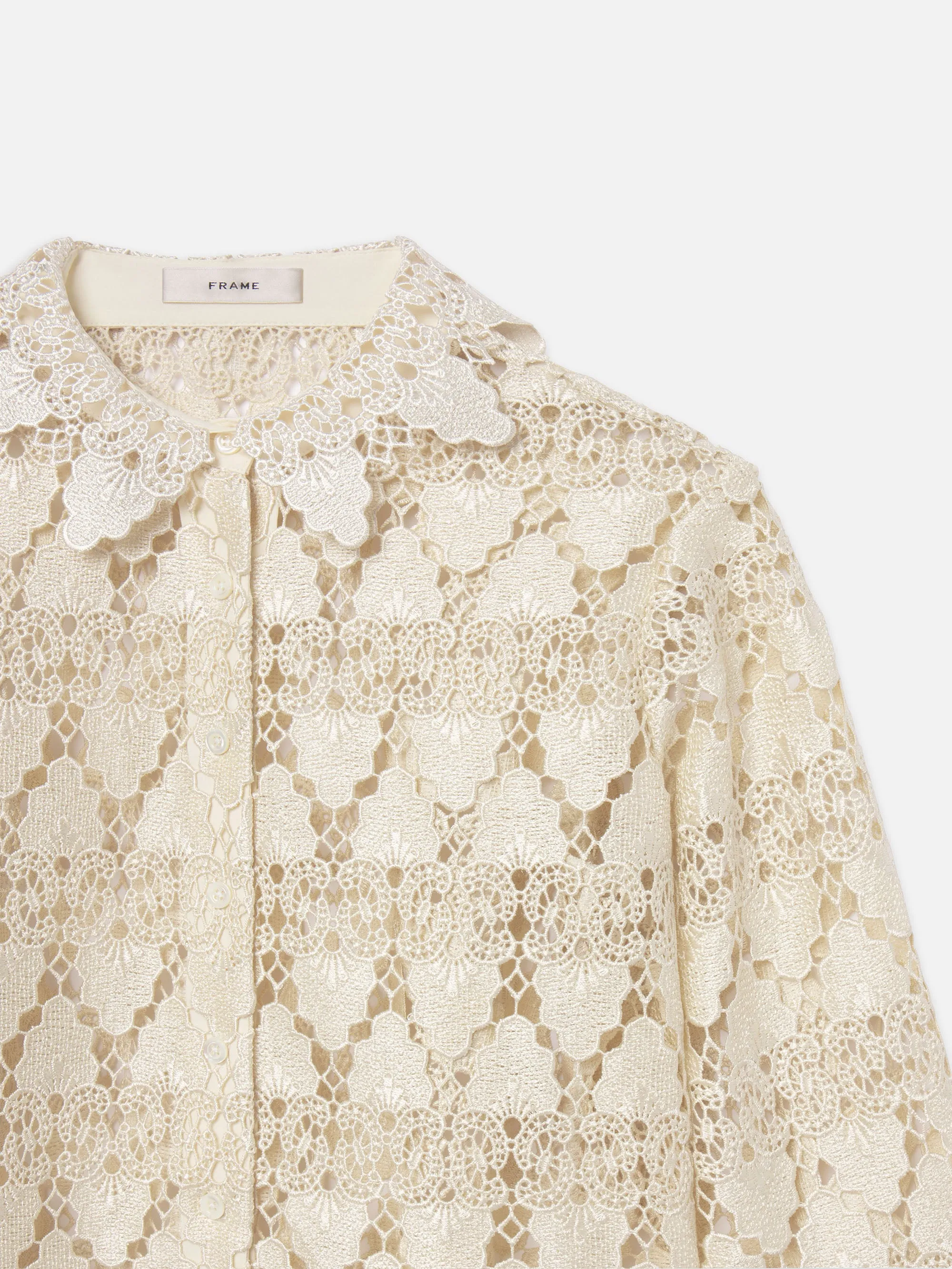 Die Spitzen-Bluse mit Knopfleiste -- Ecru