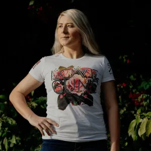 Women's Love Guns Slim Fit T-Shirt - Weiß