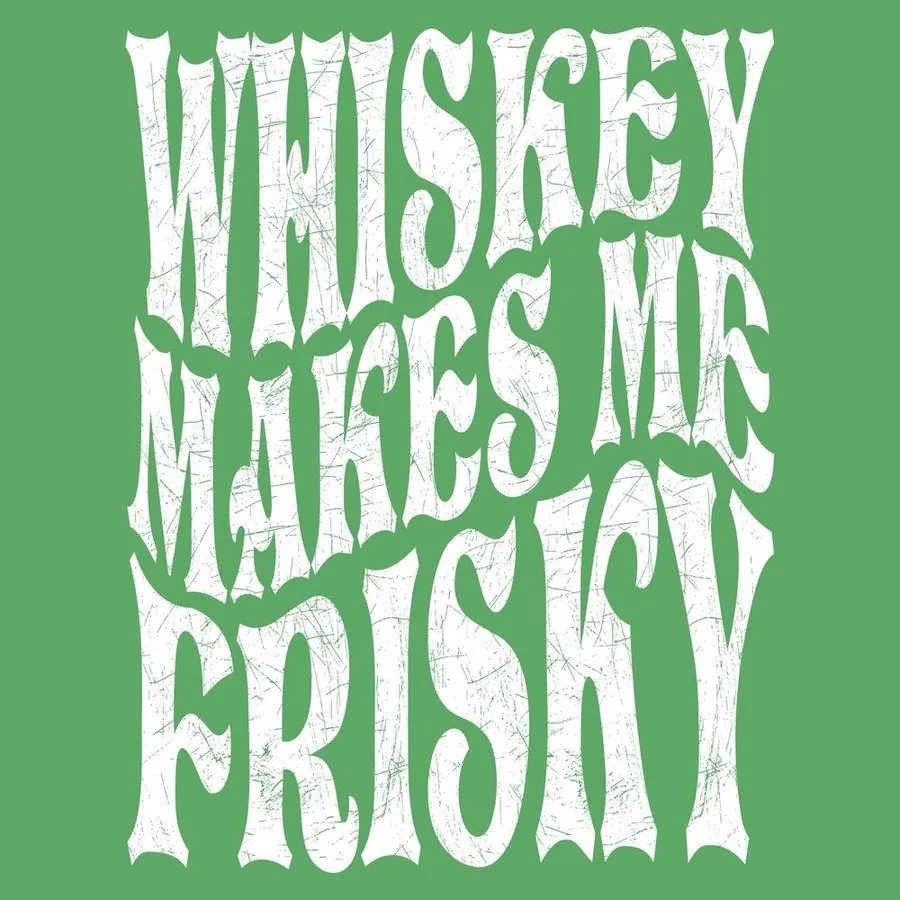 Damens Whiskey Macht Mich Flirty Freund Fit T-Shirt - Kelly Grün